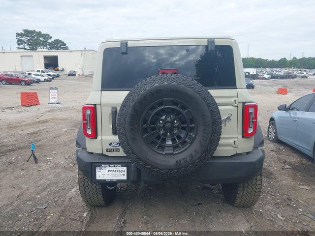Продаж на аукціоні авто 2026 Ford Bronco Outer Banks, vin: 1FMEE8BP5TLA79082, номер лоту: 45045844