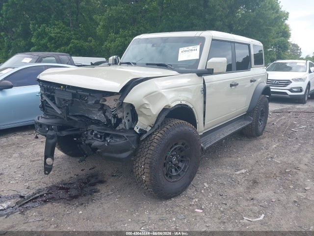 Продаж на аукціоні авто 2026 Ford Bronco Outer Banks, vin: 1FMEE8BP5TLA79082, номер лоту: 45045844