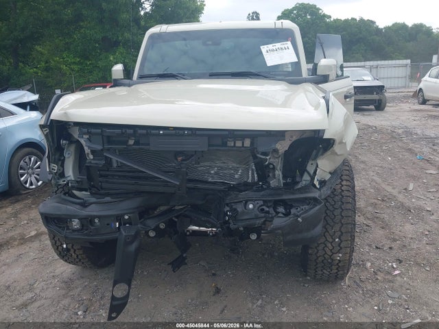 Продаж на аукціоні авто 2026 Ford Bronco Outer Banks, vin: 1FMEE8BP5TLA79082, номер лоту: 45045844