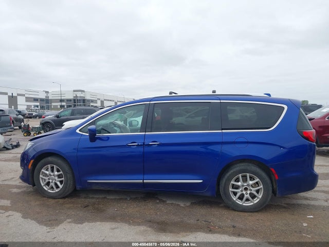 45045870 :رقم المزاد ، 2C4RC1BG8LR149829 vin ، 2020 Chrysler Pacifica Touring L مزاد بيع
