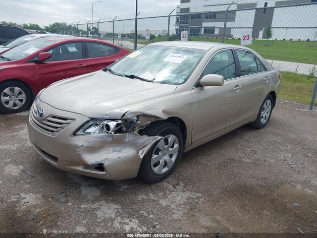 45045891 :رقم المزاد ، 4T1BE46KX9U880510 vin ، 2009 Toyota Camry Le مزاد بيع
