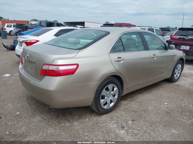 45045891 :رقم المزاد ، 4T1BE46KX9U880510 vin ، 2009 Toyota Camry Le مزاد بيع