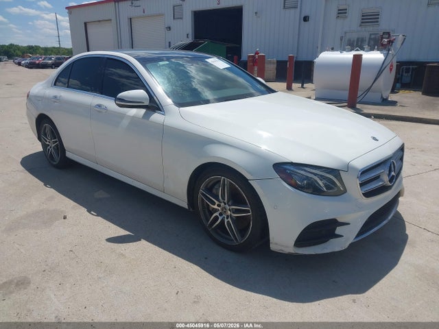 Auction sale of the 2018 Mercedes-benz E 300, vin: WDDZF4JB5JA470877, lot number: 45045916