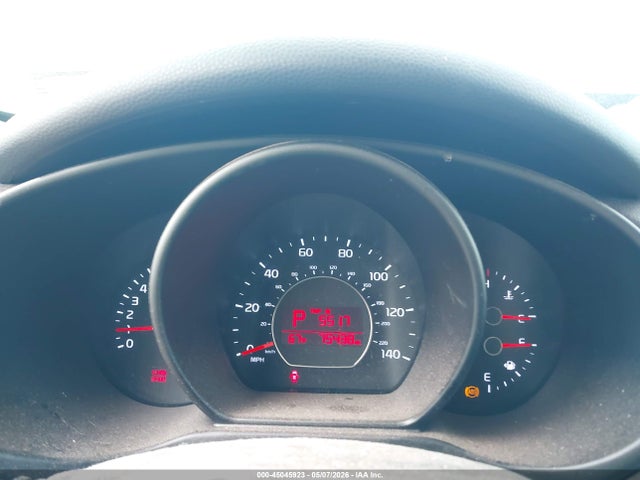 Продажа на аукционе авто 2015 Kia Soul, vin: KNDJN2A28F7222528, номер лота: 45045923