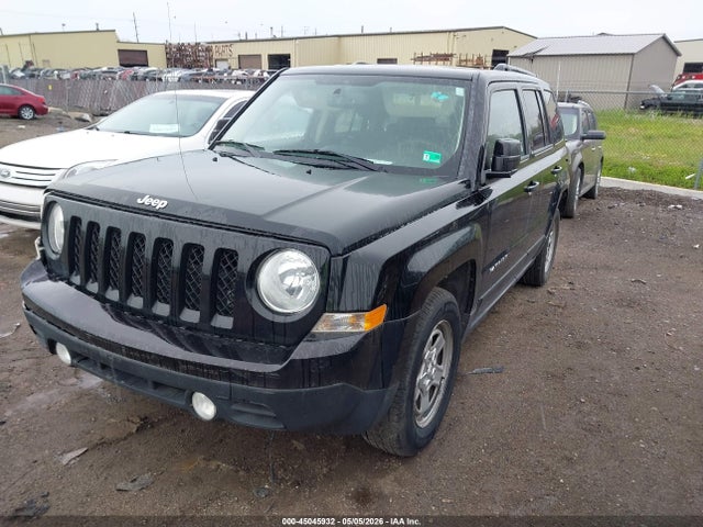45045932 :رقم المزاد ، 1C4NJPBA4GD629152 vin ، 2016 Jeep Patriot Sport مزاد بيع