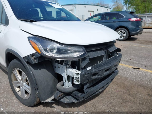 Продаж на аукціоні авто 2020 Chevrolet Trax Fwd Lt, vin: 3GNCJLSB1LL191856, номер лоту: 45045936