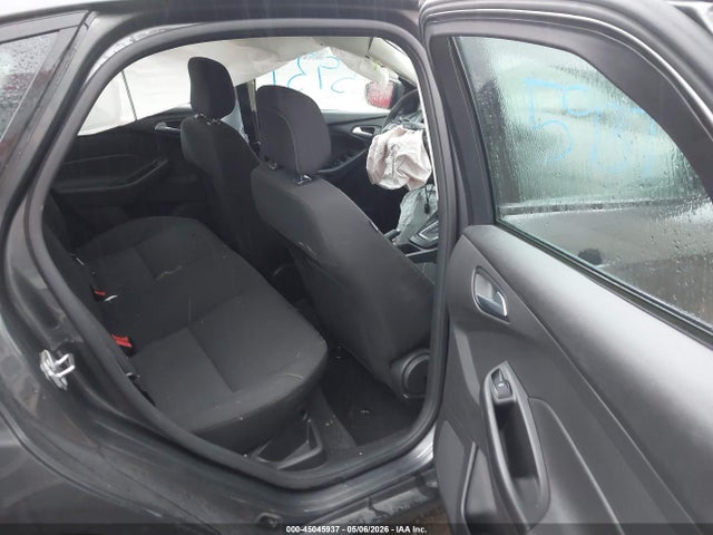 Продаж на аукціоні авто 2018 Ford Focus Se, vin: 1FADP3F29JL292101, номер лоту: 45045937