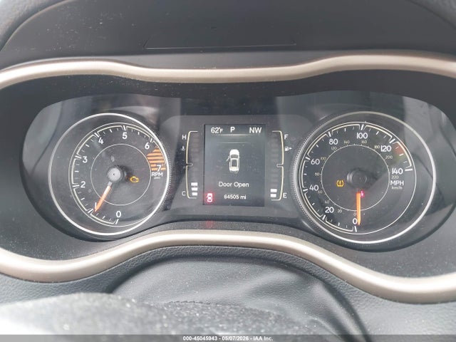 45045943 :رقم المزاد ، 1C4PJLAB6HW548672 vin ، 2017 Jeep Cherokee Sport Fwd مزاد بيع