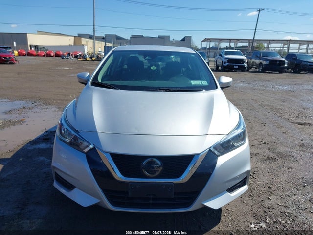 Продаж на аукціоні авто 2021 Nissan Versa Sv Xtronic Cvt, vin: 3N1CN8EV1ML868215, номер лоту: 45045977