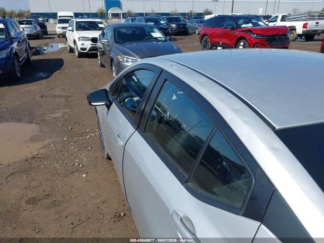Продаж на аукціоні авто 2021 Nissan Versa Sv Xtronic Cvt, vin: 3N1CN8EV1ML868215, номер лоту: 45045977