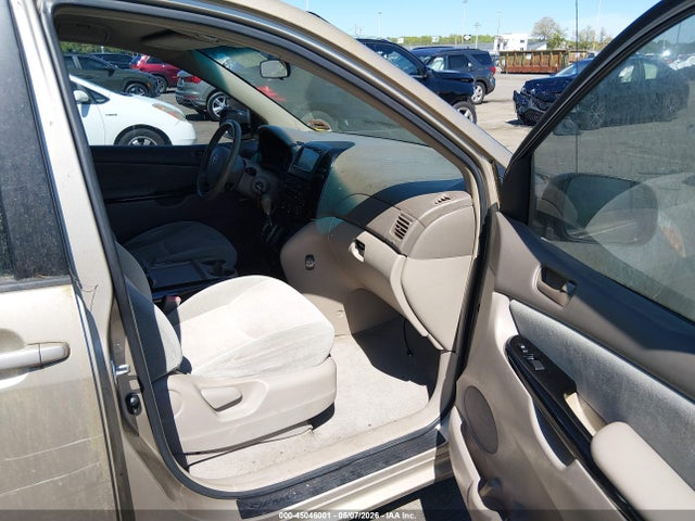 Aukcja sprzedaży 2004 Toyota Sienna Ce, vin: 5TDZA23C44S107982, numer aukcji: 45046001