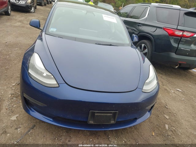 Продажа на аукционе авто 2022 Tesla Model 3 Long Range Dual Motor All-wheel Drive, vin: 5YJ3E1EB1NF106772, номер лота: 45046010