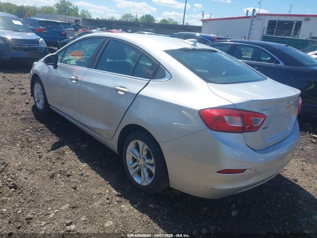 45046045 :رقم المزاد ، 1G1BE5SM7K7144882 vin ، 2019 Chevrolet Cruze Lt مزاد بيع