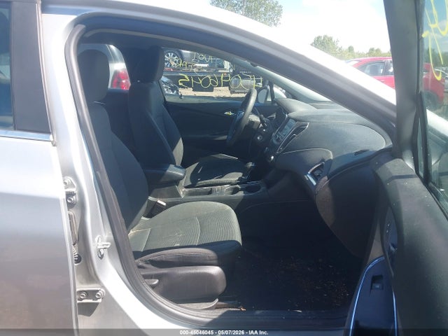 45046045 :رقم المزاد ، 1G1BE5SM7K7144882 vin ، 2019 Chevrolet Cruze Lt مزاد بيع