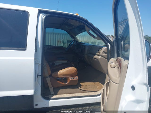 45046049 :رقم المزاد ، 1FTNW21P14EA97519 vin ، 2004 Ford F-250 Lariat/xl/xlt مزاد بيع