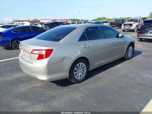 Aukcja sprzedaży 2014 Toyota Camry L, vin: 4T1BF1FK0EU832567, numer aukcji: 45046054