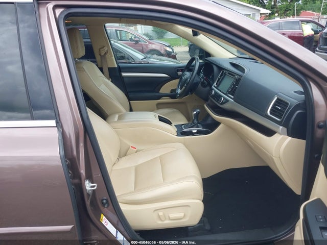 Aukcja sprzedaży 2017 Toyota Highlander Xle, vin: 5TDJZRFH8HS474864, numer aukcji: 45046056