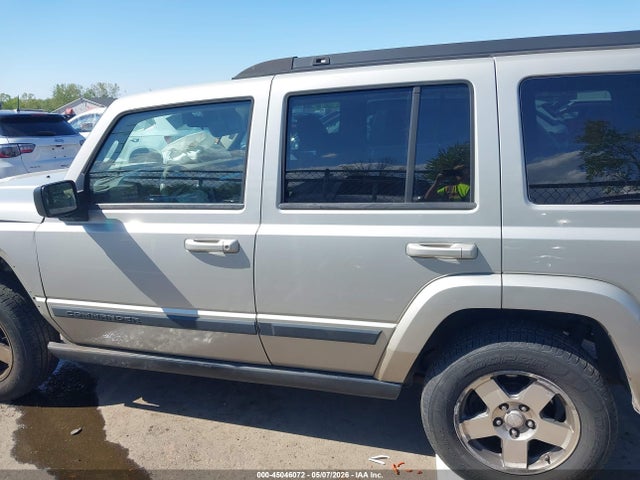 2009 Jeep Commander Sport მანქანა იყიდება აუქციონზე, vin: 1J8HG48K39C517602, აუქციონის ნომერი: 45046072