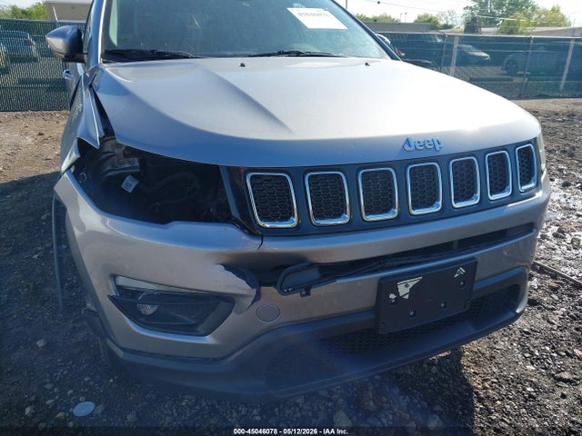 2018 Jeep Compass Latitude 4x4 მანქანა იყიდება აუქციონზე, vin: 3C4NJDBB1JT176696, აუქციონის ნომერი: 45046078