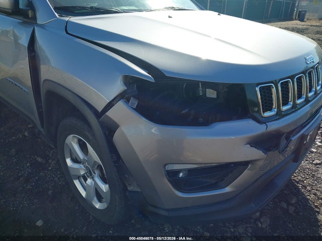 2018 Jeep Compass Latitude 4x4 მანქანა იყიდება აუქციონზე, vin: 3C4NJDBB1JT176696, აუქციონის ნომერი: 45046078