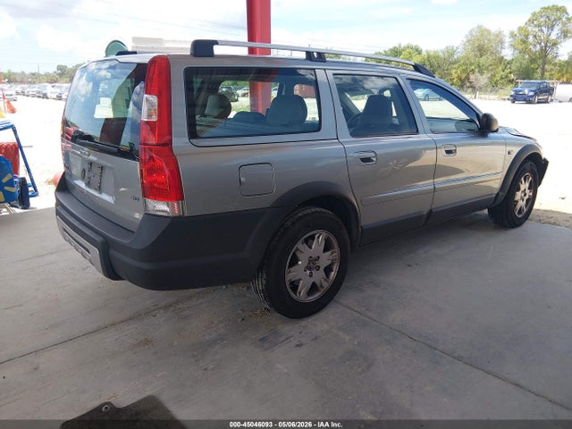Aukcja sprzedaży 2005 Volvo Xc70 2.5t Awd, vin: YV1SZ592X51197724, numer aukcji: 45046093