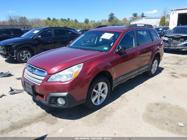 45046106 :رقم المزاد ، 4S4BRBAC1E3305592 vin ، 2014 Subaru Outback 2.5i مزاد بيع