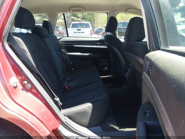 45046106 :رقم المزاد ، 4S4BRBAC1E3305592 vin ، 2014 Subaru Outback 2.5i مزاد بيع