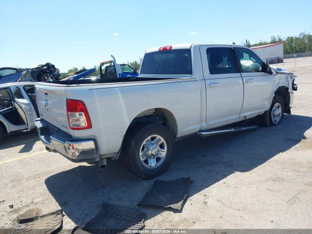45046158 :رقم المزاد ، 3C6UR5DJ1NG247318 vin ، 2022 Ram 2500 Big Horn  4x4 6'4 Box مزاد بيع