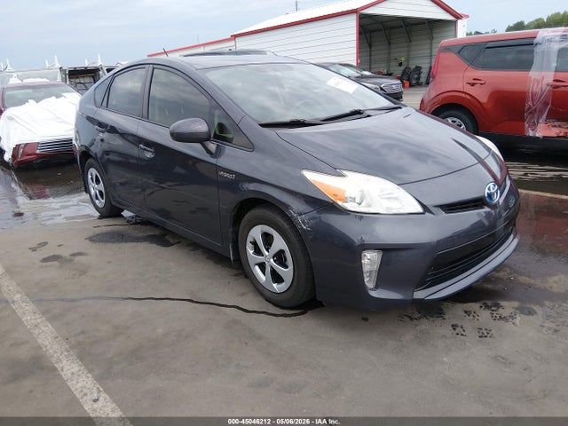 Продажа на аукционе авто 2014 Toyota Prius Two, vin: JTDKN3DU3E1741964, номер лота: 45046212