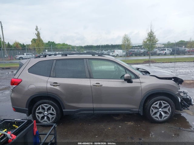 2023 Subaru Forester Premium მანქანა იყიდება აუქციონზე, vin: JF2SKADC3PH482148, აუქციონის ნომერი: 45046218