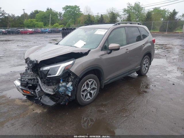 2023 Subaru Forester Premium მანქანა იყიდება აუქციონზე, vin: JF2SKADC3PH482148, აუქციონის ნომერი: 45046218