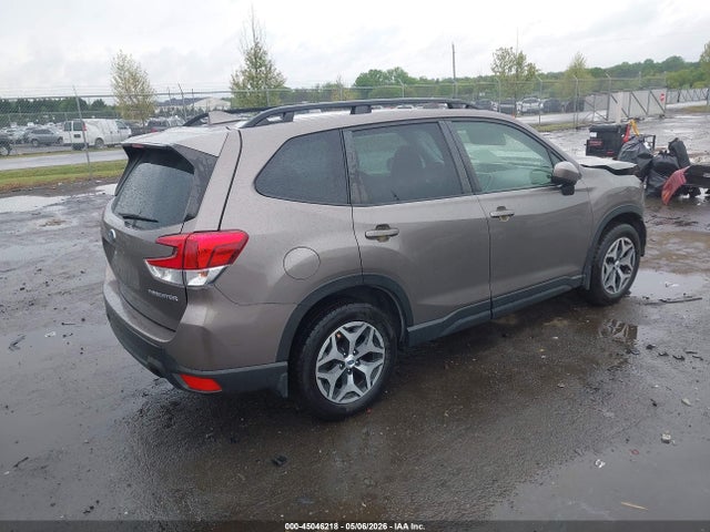 2023 Subaru Forester Premium მანქანა იყიდება აუქციონზე, vin: JF2SKADC3PH482148, აუქციონის ნომერი: 45046218