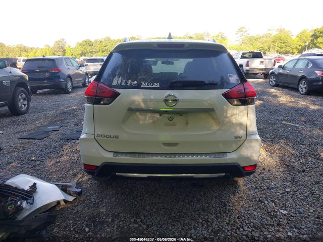 45046237 :رقم المزاد ، KNMAT2MT0HP592403 vin ، 2017 Nissan Rogue Sv مزاد بيع