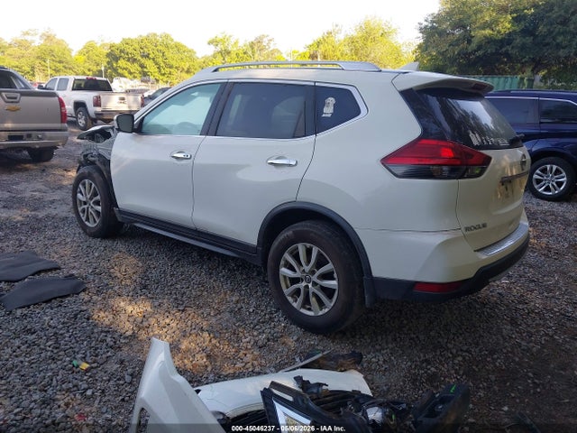 45046237 :رقم المزاد ، KNMAT2MT0HP592403 vin ، 2017 Nissan Rogue Sv مزاد بيع