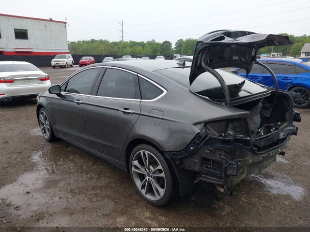 45046253 :رقم المزاد ، 3FA6P0K94KR260184 vin ، 2019 Ford Fusion Titanium مزاد بيع