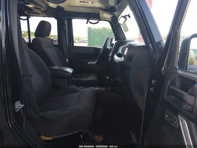 45046254 :رقم المزاد ، 1C4HJWEG5CL163402 vin ، 2012 Jeep Wrangler Unlimited Sahara مزاد بيع