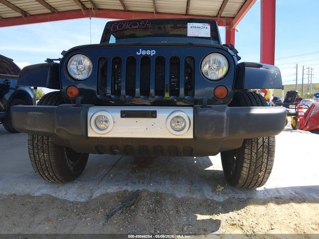 45046254 :رقم المزاد ، 1C4HJWEG5CL163402 vin ، 2012 Jeep Wrangler Unlimited Sahara مزاد بيع