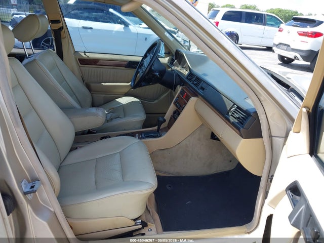 Продаж на аукціоні авто 1991 Mercedes-benz 300 E, vin: WDBEA30D5MB337070, номер лоту: 45046267