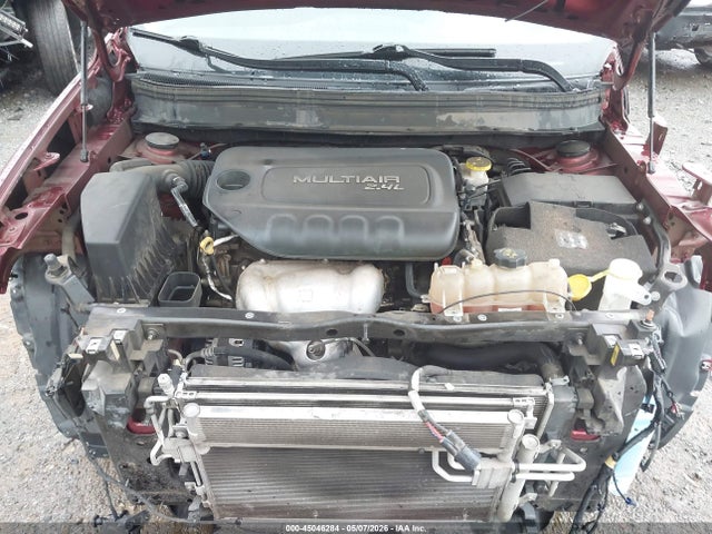 45046284 :رقم المزاد ، 1C4PJLCB5KD160638 vin ، 2019 Jeep Cherokee Latitude Fwd مزاد بيع