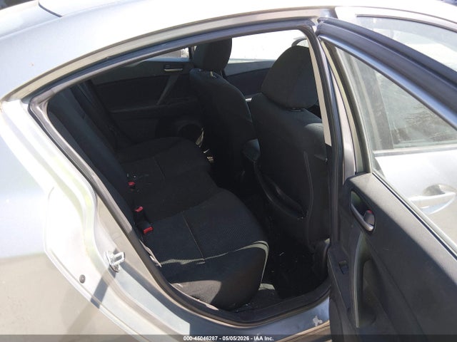 Продажа на аукционе авто 2013 Mazda Mazda3 I Sport, vin: JM1BL1U85D1704748, номер лота: 45046287