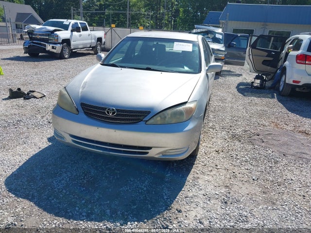 2002 Toyota Camry Le მანქანა იყიდება აუქციონზე, vin: 4T1BE32K62U079434, აუქციონის ნომერი: 45046298