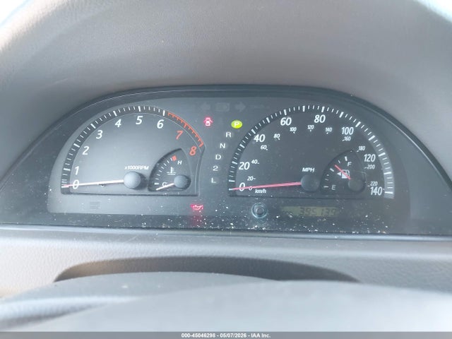 2002 Toyota Camry Le მანქანა იყიდება აუქციონზე, vin: 4T1BE32K62U079434, აუქციონის ნომერი: 45046298