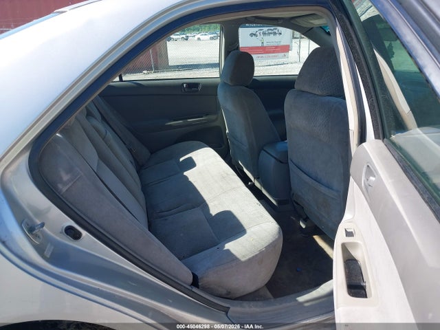 2002 Toyota Camry Le მანქანა იყიდება აუქციონზე, vin: 4T1BE32K62U079434, აუქციონის ნომერი: 45046298