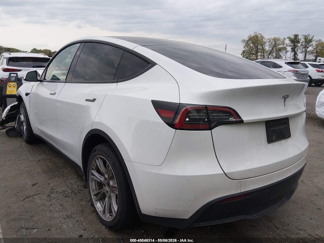 Tesla Model Y Rwd 2023 7SAYGDED7PF944426 Image 3