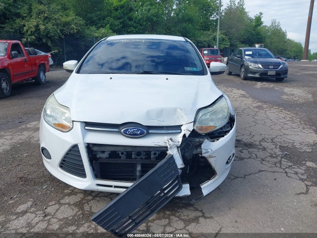 Ford FOCUS SE 2014 1FADP3F28EL366596 Image 12