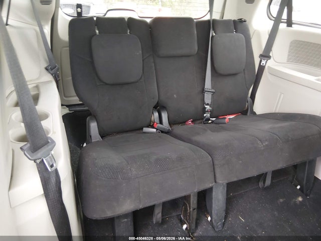 45046328 :رقم المزاد ، 2D4RN5DG9BR751669 vin ، 2011 Dodge Grand Caravan Crew مزاد بيع