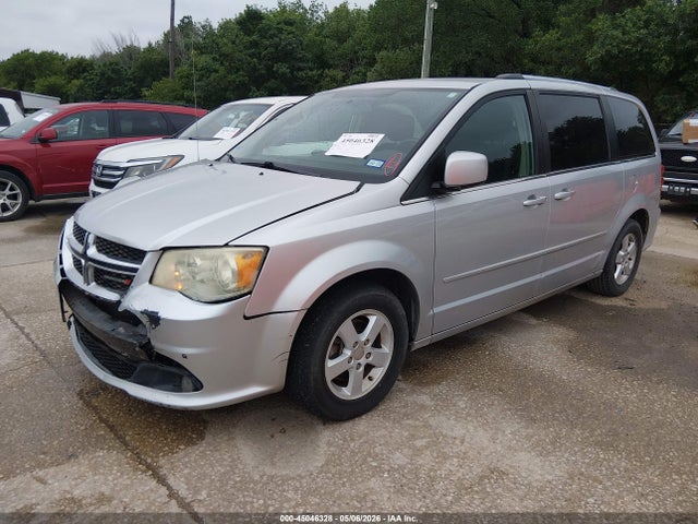 45046328 :رقم المزاد ، 2D4RN5DG9BR751669 vin ، 2011 Dodge Grand Caravan Crew مزاد بيع