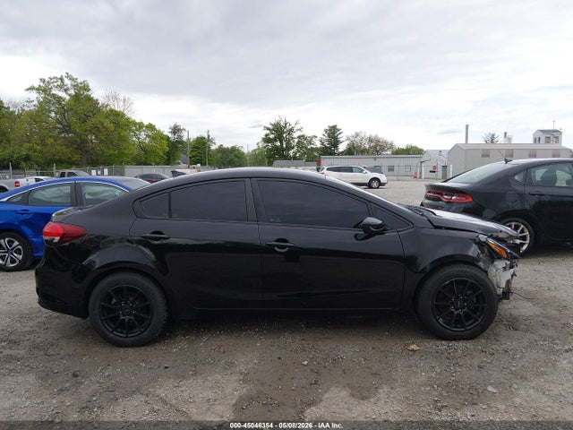 Aukcja sprzedaży 2017 Kia Forte Lx, vin: 3KPFK4A77HE057676, numer aukcji: 45046354