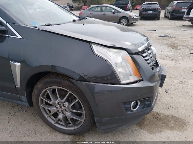45046356 :رقم المزاد ، 3GYFNCE32GS562513 vin ، 2016 Cadillac Srx Performance Collection مزاد بيع