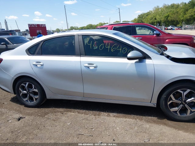 Aukcja sprzedaży 2019 Kia Forte Lxs, vin: 3KPF24AD2KE081400, numer aukcji: 45046400